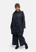 'Nila' Mantel – Dark Denim, Kapuze
