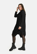 Vestido 'Lunet' – moderno, elegante y con un diseño de carácter fuerte