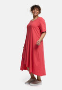 'Valeria' Jurk – vloeiend, modern & vrouwelijk