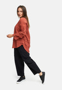 Túnica solta com corte em camadas 'Ferina'