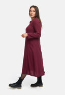 Gúna éadrom idirthréimhseach as meascán cnáibe-cadáis 'Elure'