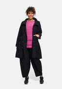 Parka przejściowa 'Livia' – miękka, dopracowana w szczegółach i nowoczesna