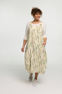 'Livia' Axelbandsklänning – luftig, figursmickrande & unik