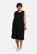 Sukienka 'Veya' – miękko opadająca, kształtna i stylowo czysta