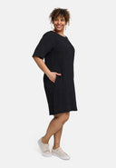 'Crissa' Jurk – geplooid, zacht & figuurvriendelijk