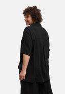 Blusa 'Zaya' – arejada, feminina e elegantemente descontraída