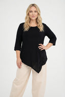 'Kira' Blouse – soft, flowing & figure-flattering
