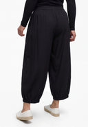 Pantaloni Arina' – fluidi, leggeri e moderni
