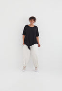 Koszula 'Valeria' – płynna, nowoczesna i minimalistyczna