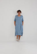 Vestido 'Alina' – línea A, suave y con detalles de cordón